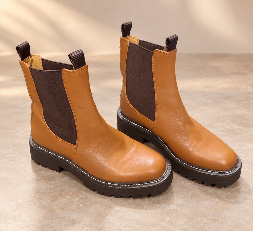 Sam Edelman Women's Laguna Chelsea Boot Tawny Brown EUC Size 6